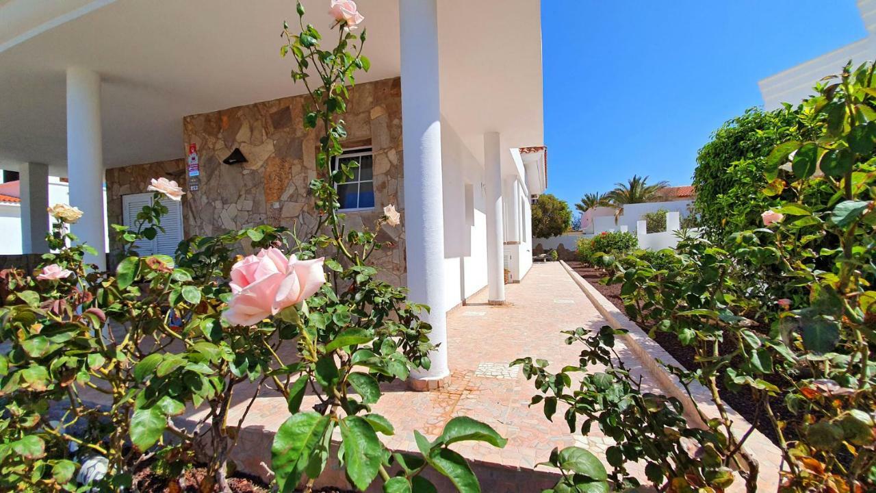 Ferienhaus Casa Blanca - Tarajalejo - Glasfaserinternet - Meerblick Exterior photo