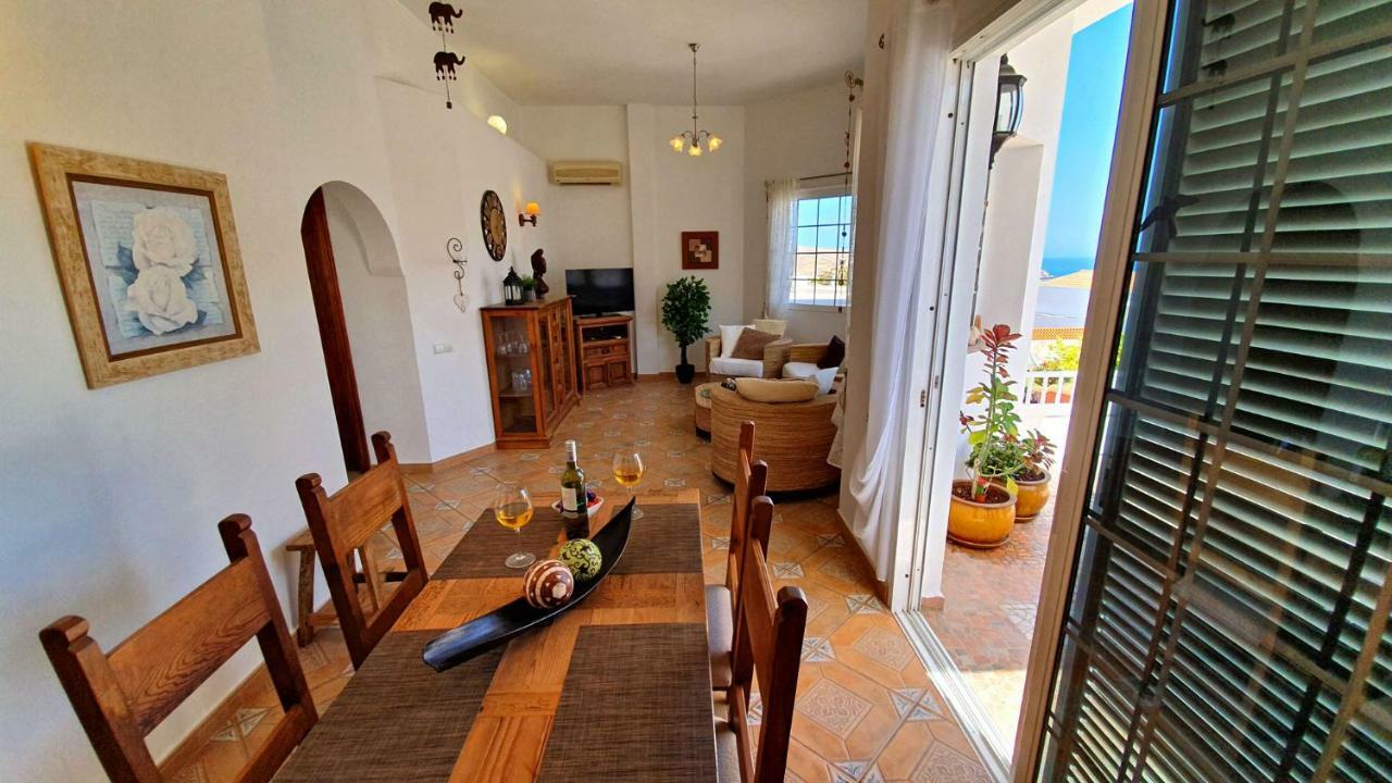 Ferienhaus Casa Blanca - Tarajalejo - Glasfaserinternet - Meerblick Exterior photo