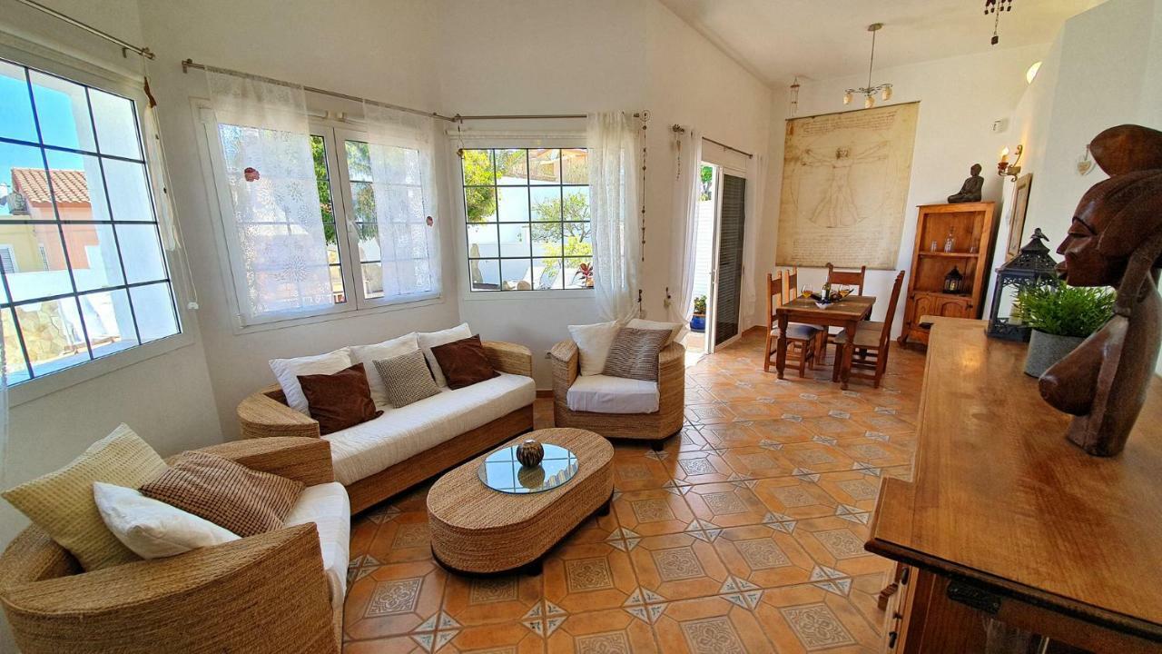 Ferienhaus Casa Blanca - Tarajalejo - Glasfaserinternet - Meerblick Exterior photo