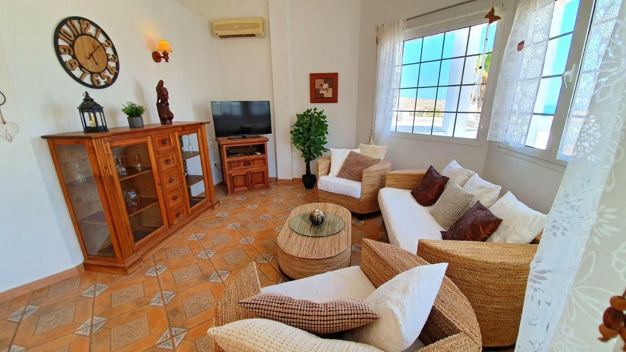 Ferienhaus Casa Blanca - Tarajalejo - Glasfaserinternet - Meerblick Exterior photo