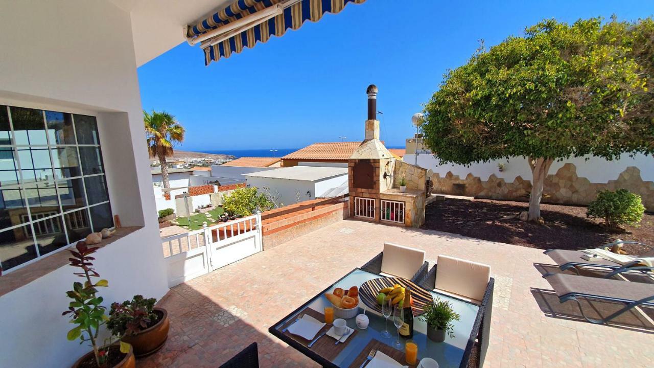 Ferienhaus Casa Blanca - Tarajalejo - Glasfaserinternet - Meerblick Exterior photo